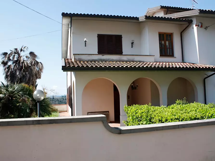 Immagine 4 di Appartamento in vendita  a Montopoli In Val D'arno