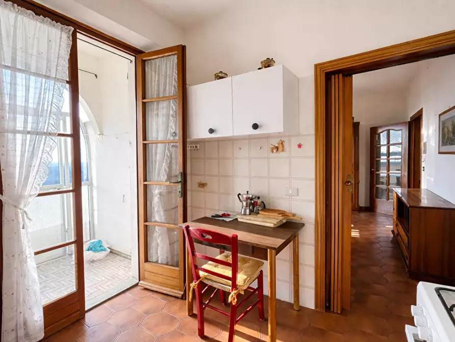 Immagine 13 di Appartamento in vendita  a Montopoli In Val D'arno