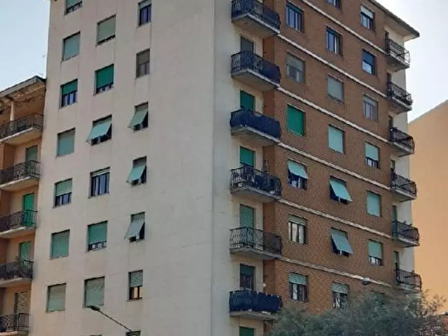 Immagine 1 di Appartamento in vendita  a Novi Ligure