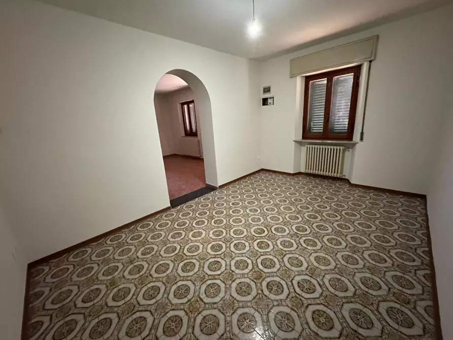 Immagine 12 di Casa indipendente in vendita  a Lucca