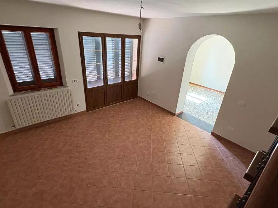 Immagine 18 di Casa indipendente in vendita  a Lucca