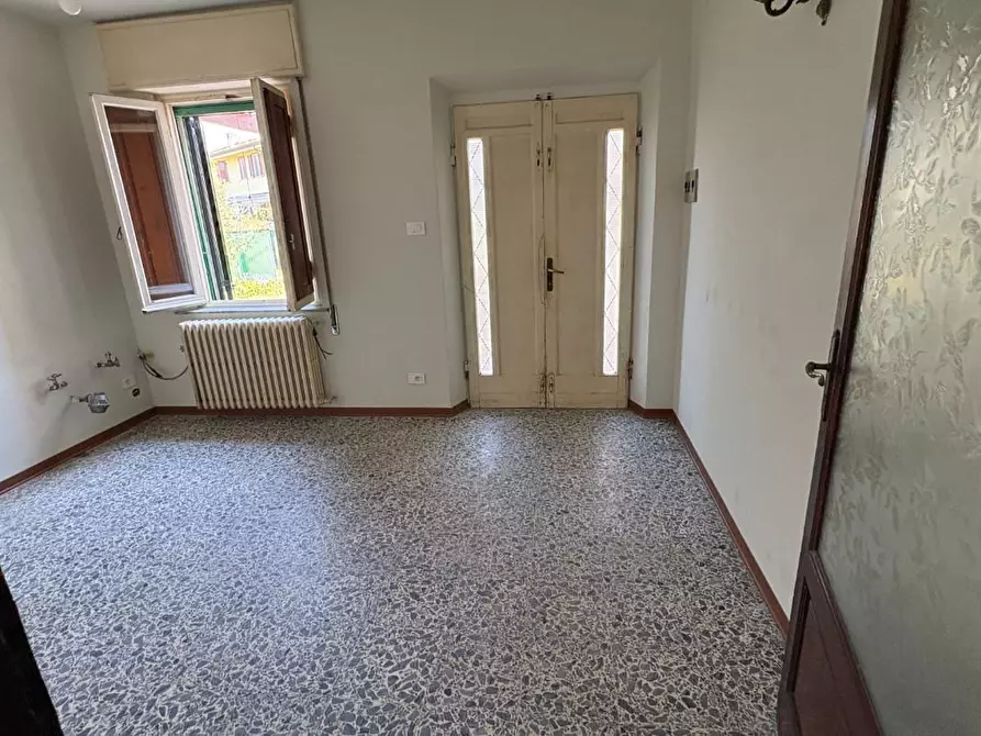 Immagine 8 di Casa indipendente in vendita  a Lucca