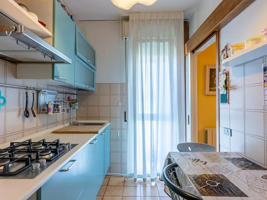 Immagine 11 di Appartamento in vendita  a Cascina