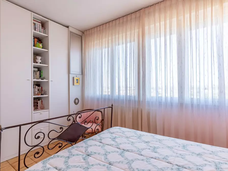 Immagine 25 di Appartamento in vendita  a Cascina