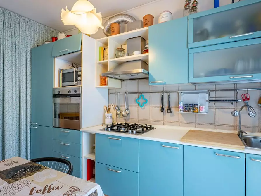 Immagine 10 di Appartamento in vendita  a Cascina