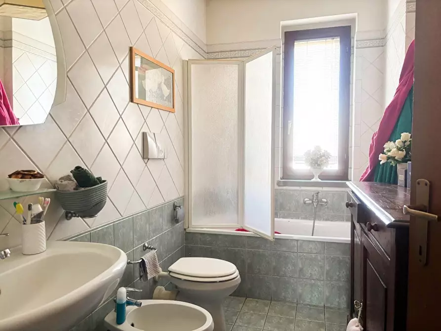 Immagine 17 di Appartamento in vendita  a Montelupo Fiorentino