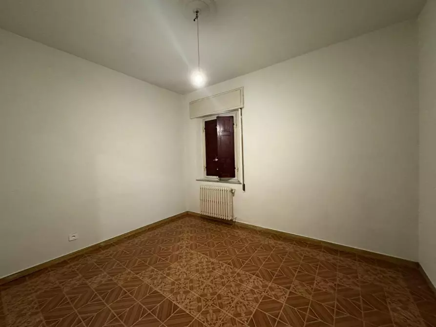 Immagine 11 di Casa semindipendente in vendita  a Lucca