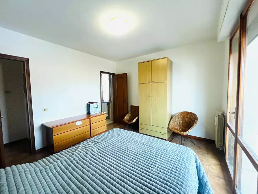 Immagine 18 di Appartamento in vendita  a Massa