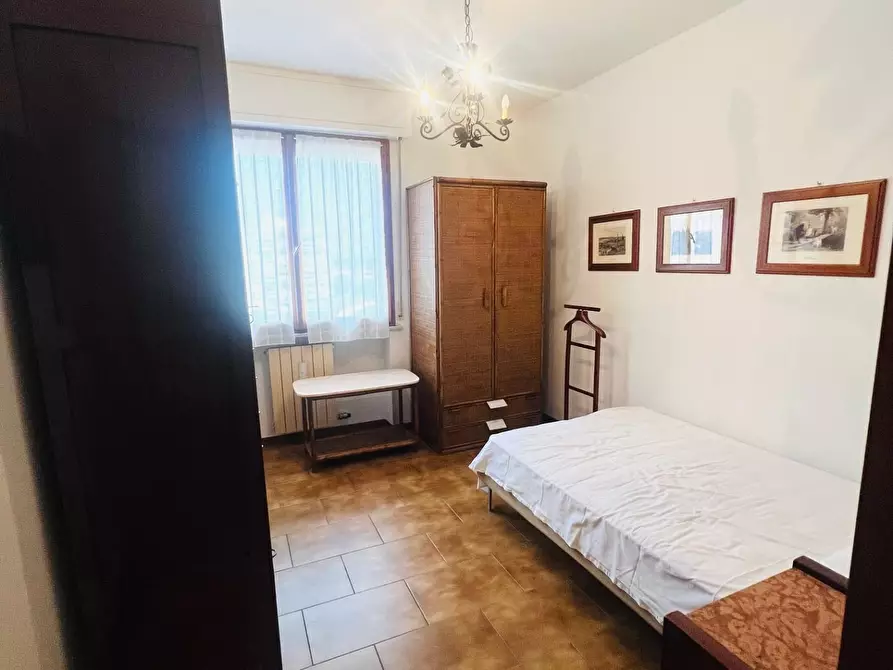 Immagine 16 di Appartamento in vendita  a Massa