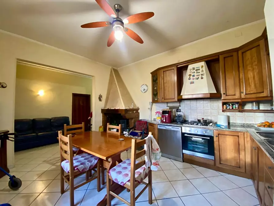 Immagine 4 di Terratetto in vendita  a Prato