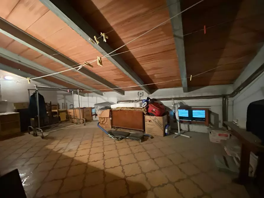 Immagine 21 di Terratetto in vendita  a Prato