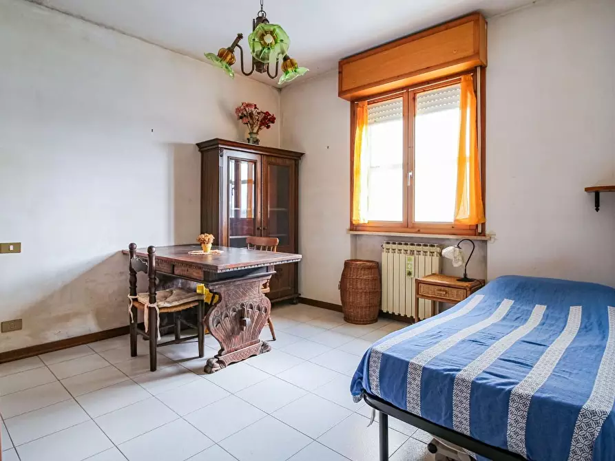 Immagine 12 di Appartamento in vendita  a Pisa