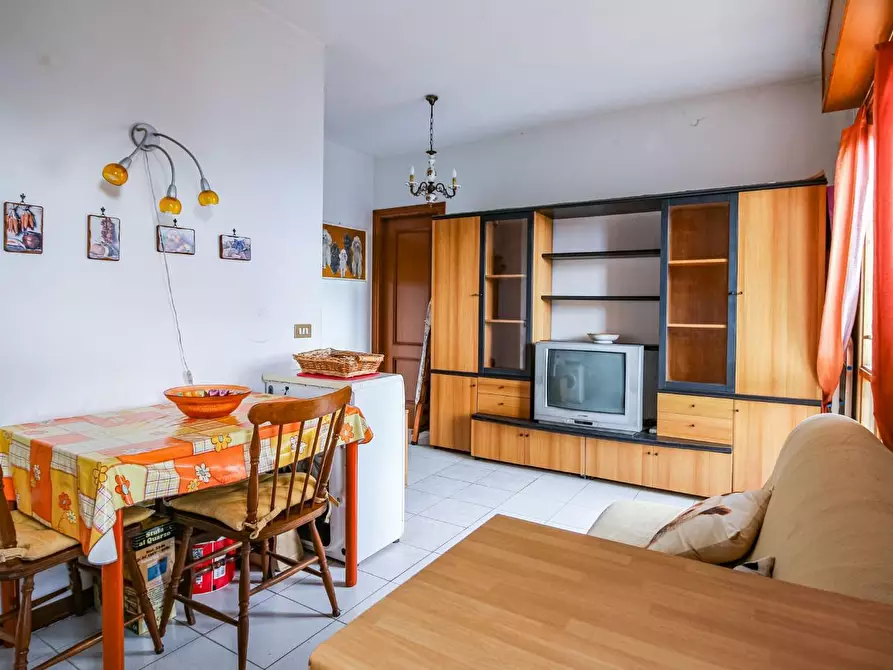 Immagine 1 di Appartamento in vendita  a Pisa