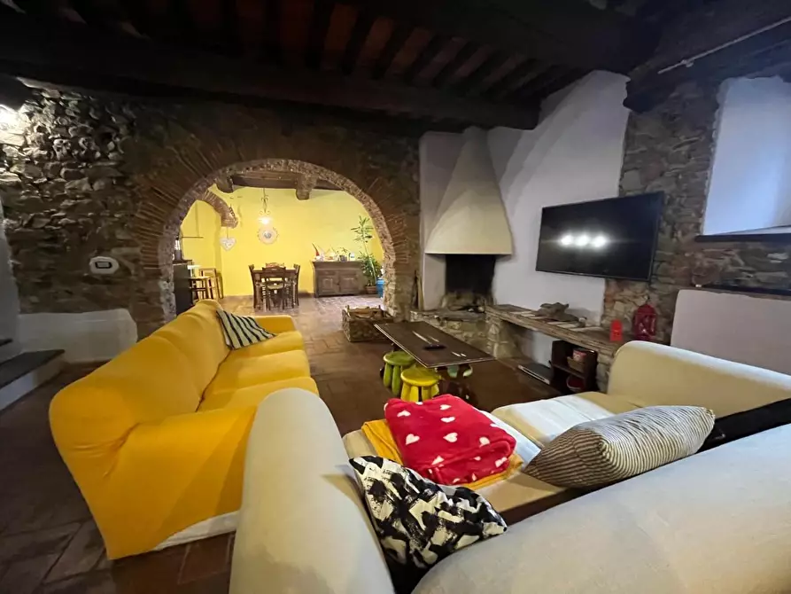 Immagine 8 di Loft/Open space in affitto  a Lucca