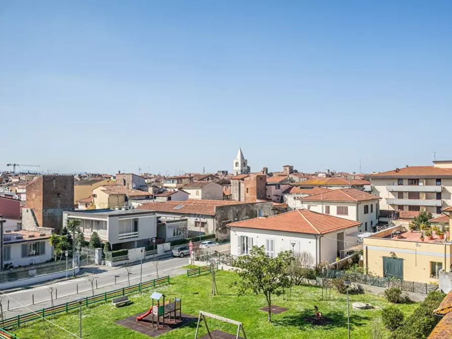 Immagine 1 di Appartamento in vendita  a Cascina