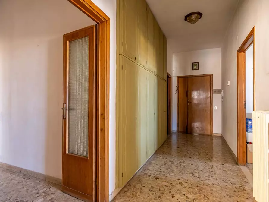 Immagine 24 di Appartamento in vendita  a Cascina