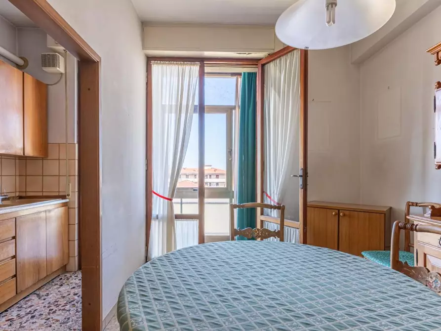 Immagine 6 di Appartamento in vendita  a Cascina