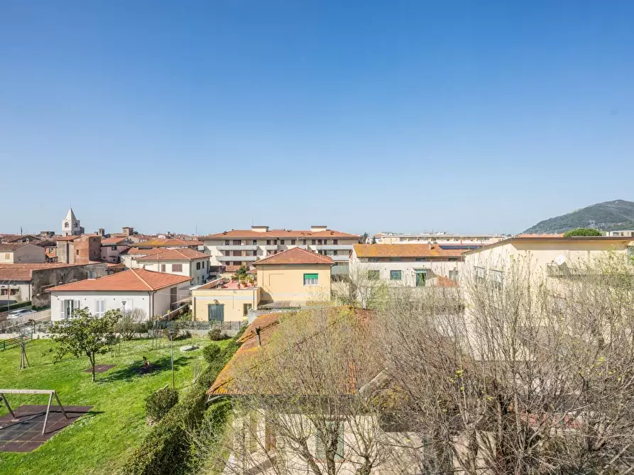 Immagine 8 di Appartamento in vendita  a Cascina