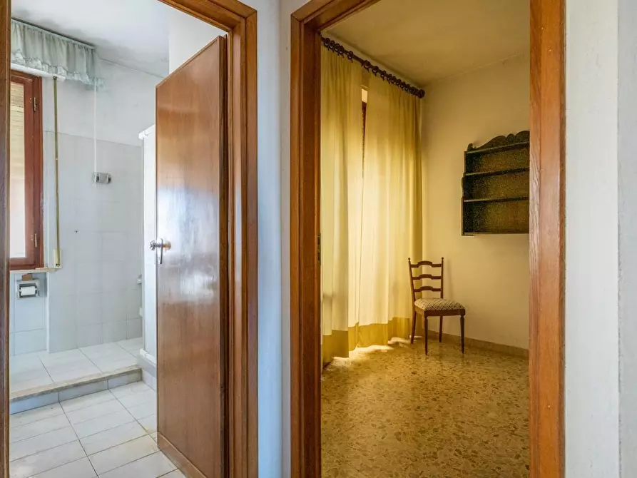 Immagine 16 di Appartamento in vendita  a Cascina