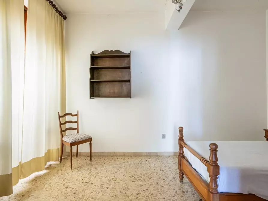 Immagine 18 di Appartamento in vendita  a Cascina