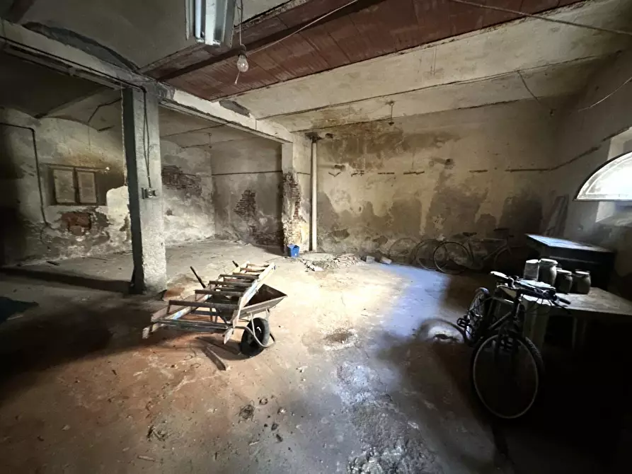 Immagine 31 di Appartamento in vendita  a Cascina