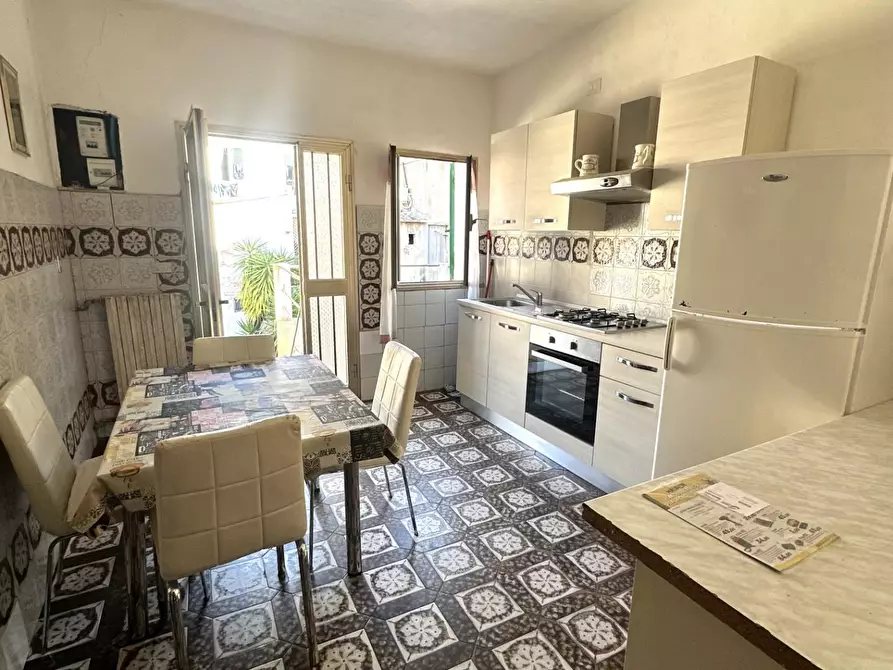 Immagine 2 di Appartamento in vendita  a Cascina