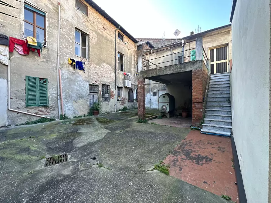 Immagine 24 di Appartamento in vendita  a Cascina