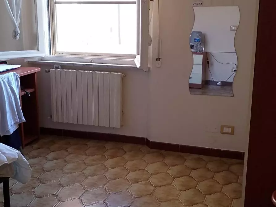 Immagine 10 di Appartamento in vendita  a Pisa