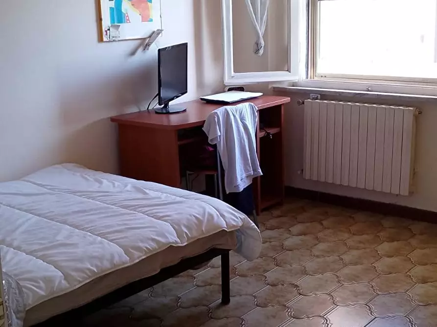 Immagine 9 di Appartamento in vendita  a Pisa