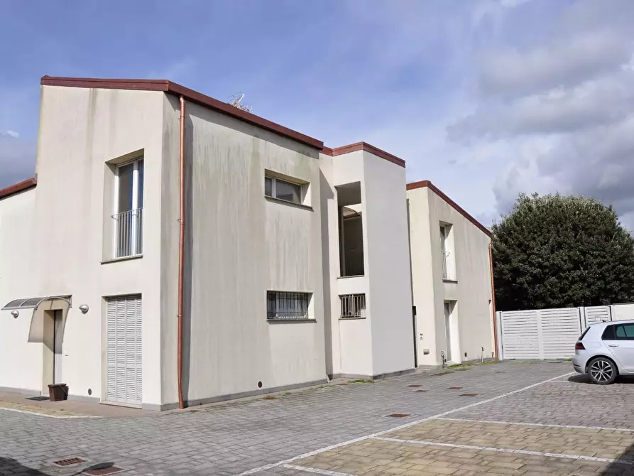 Immagine 5 di Appartamento in vendita  a Collesalvetti