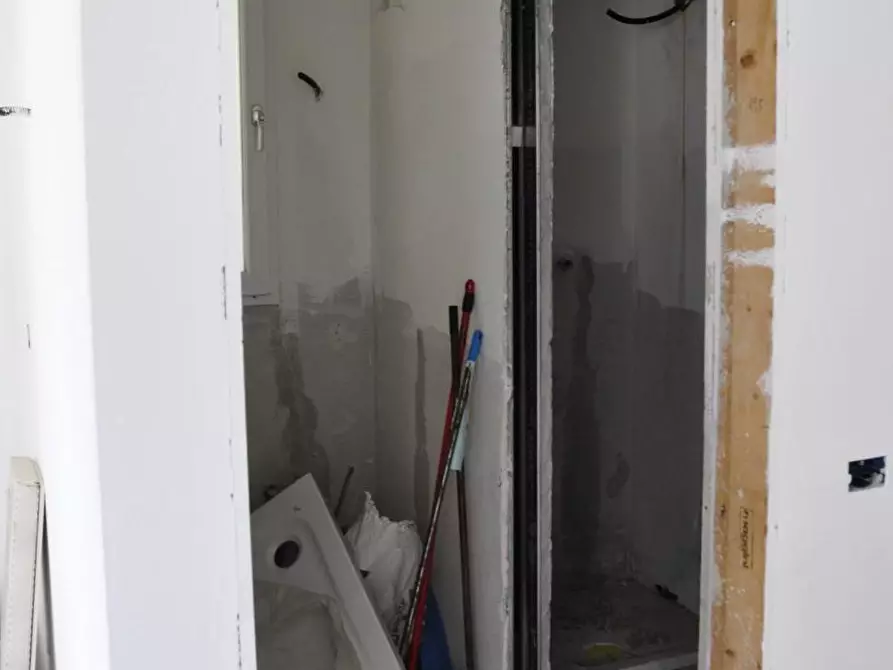 Immagine 8 di Appartamento in vendita  a Collesalvetti