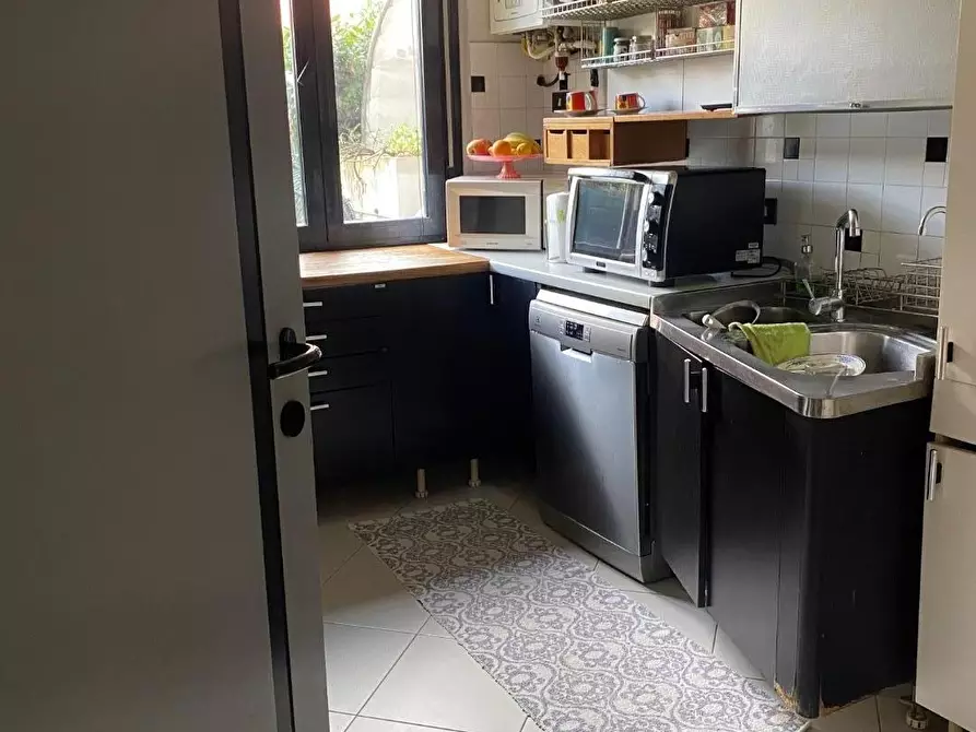 Immagine 19 di Casa quadrifamiliare in vendita  a Viareggio