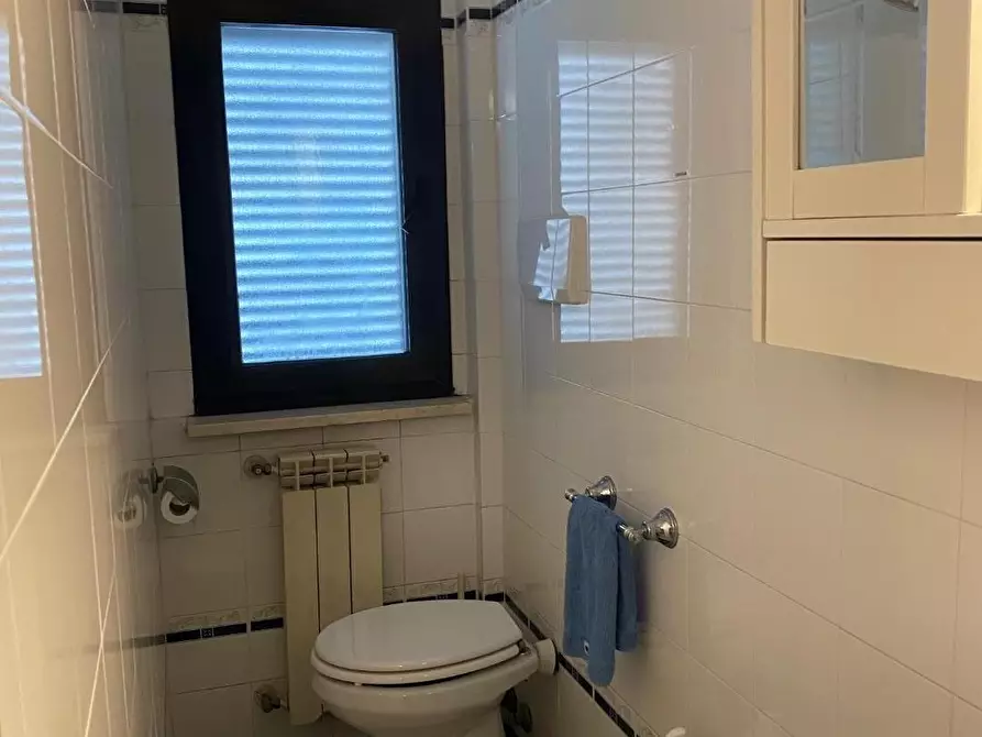 Immagine 43 di Casa quadrifamiliare in vendita  a Viareggio