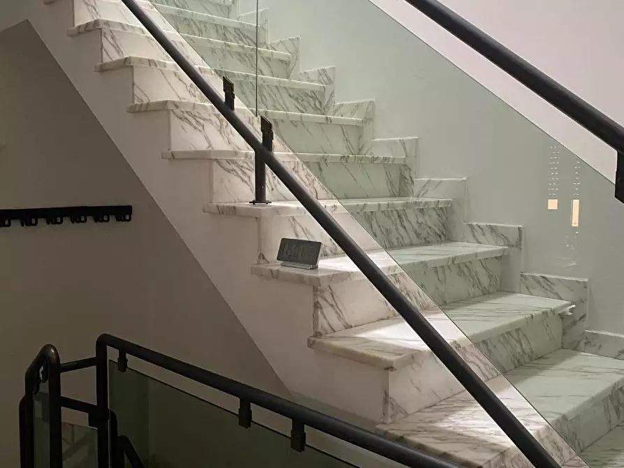 Immagine 29 di Casa quadrifamiliare in vendita  a Viareggio