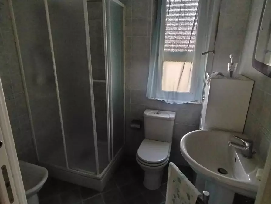 Immagine 12 di Porzione di casa in vendita  a Massa