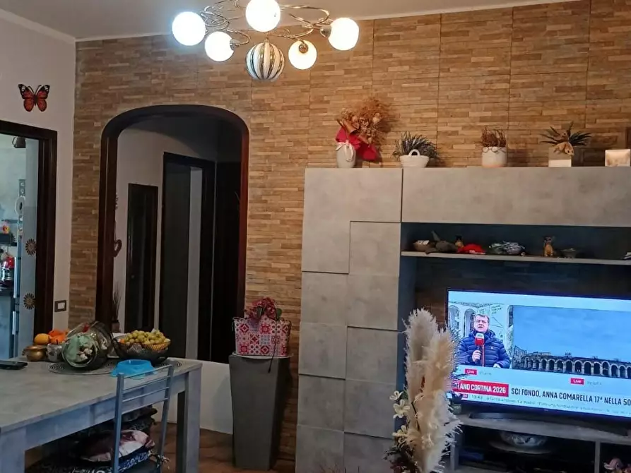 Immagine 12 di Appartamento in vendita  a Castelnuovo Magra