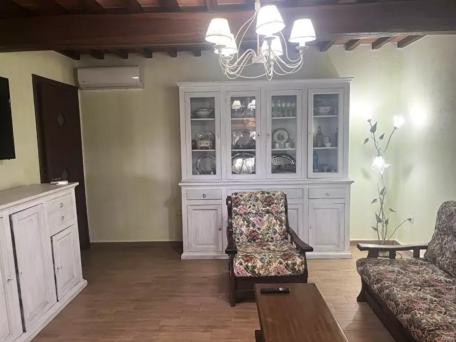 Immagine 14 di Casa colonica in vendita  a Palaia