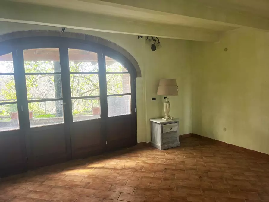 Immagine 37 di Casa colonica in vendita  a Palaia