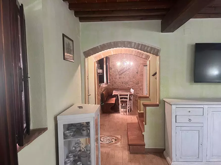 Immagine 34 di Casa colonica in vendita  a Palaia