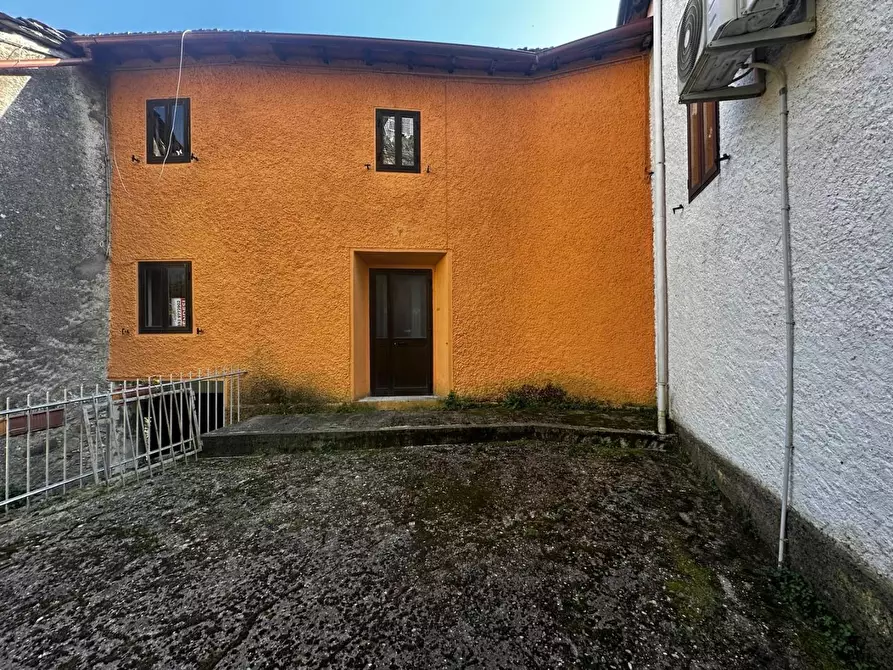 Immagine 3 di Terratetto in vendita  a Fabbriche Di Vergemoli