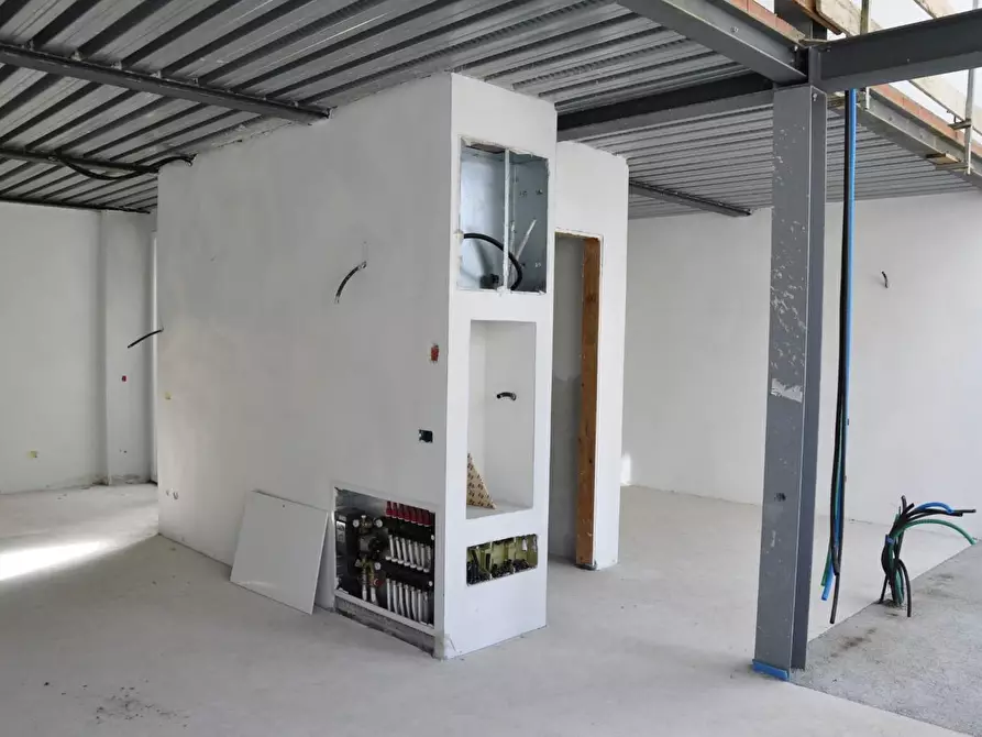 Immagine 14 di Terratetto in vendita  a Collesalvetti