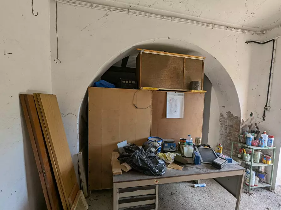 Immagine 35 di Casa colonica in vendita  a Orbetello