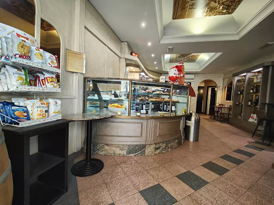 Immagine 15 di Bar / Ristorante in vendita  a Fucecchio