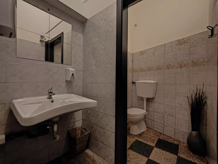 Immagine 14 di Bar / Ristorante in vendita  a Fucecchio