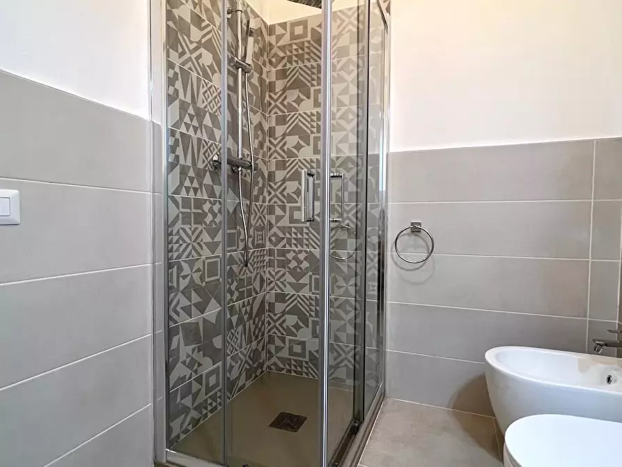 Immagine 10 di Appartamento in affitto  a Massa