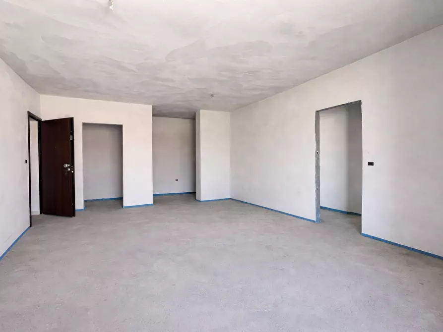 Immagine 5 di Appartamento in vendita  a Santa Maria A Monte