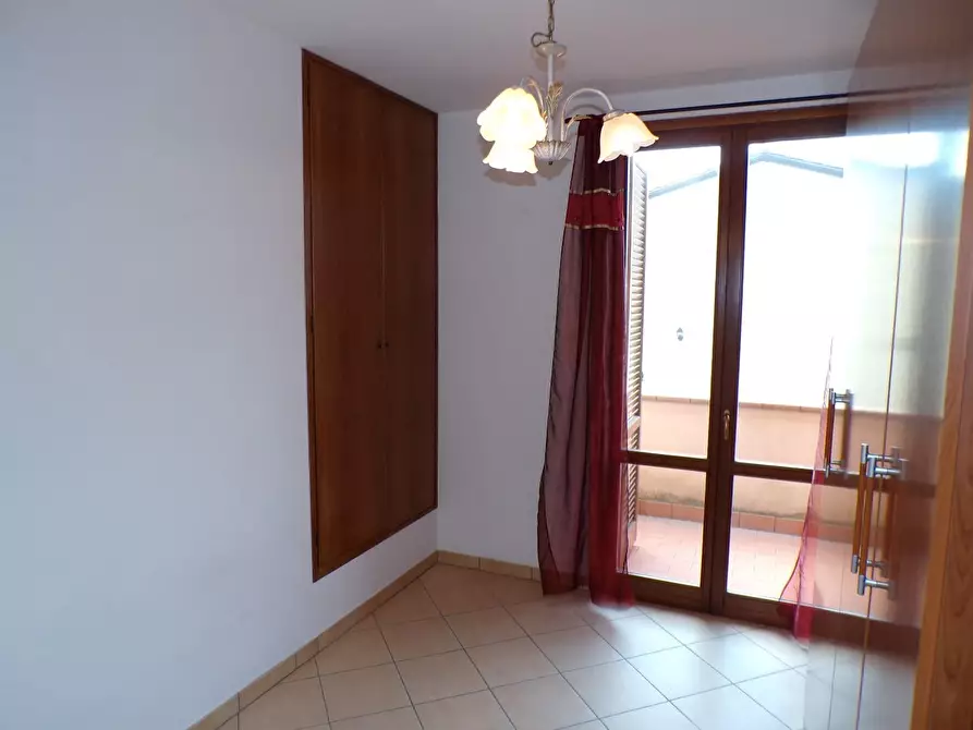 Immagine 20 di Villetta a schiera in vendita  a Cascina