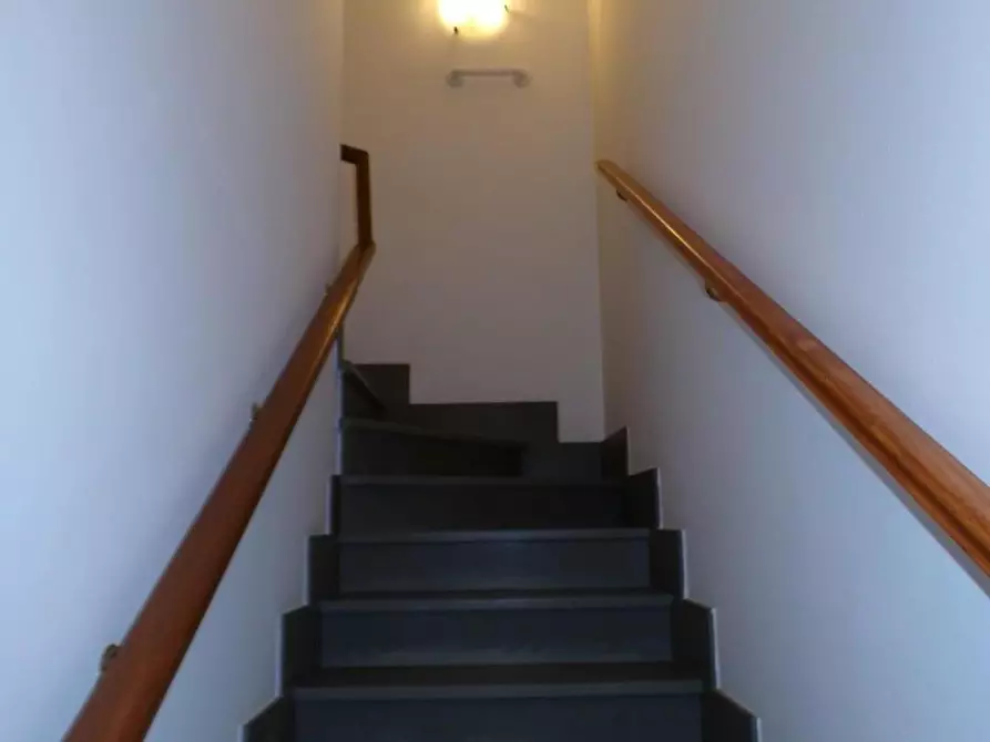 Immagine 15 di Villetta a schiera in vendita  a Cascina