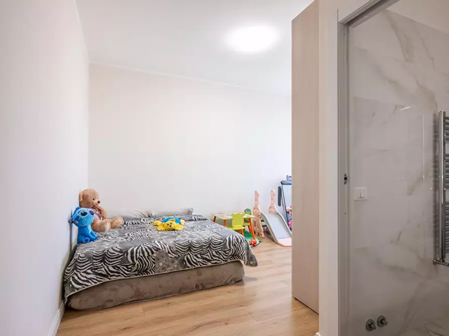 Immagine 16 di Appartamento in vendita  a Cascina