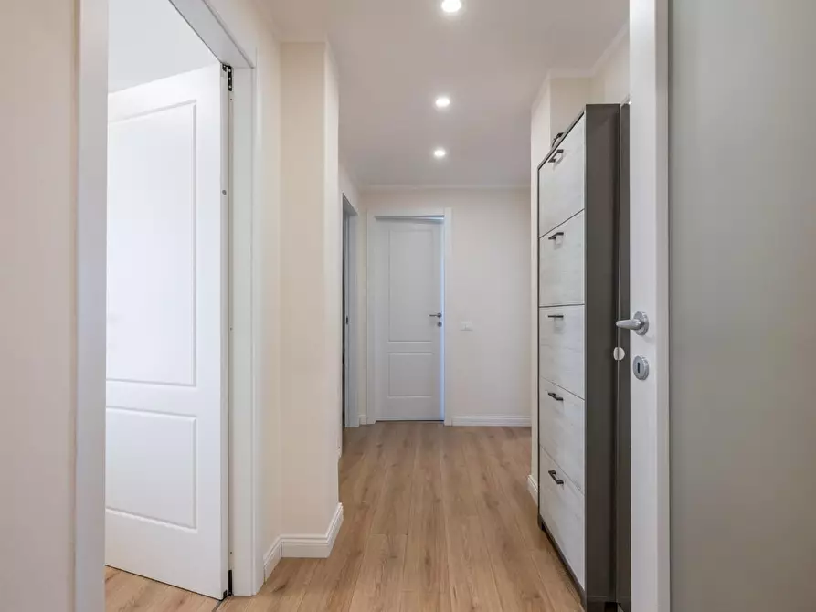 Immagine 13 di Appartamento in vendita  a Cascina